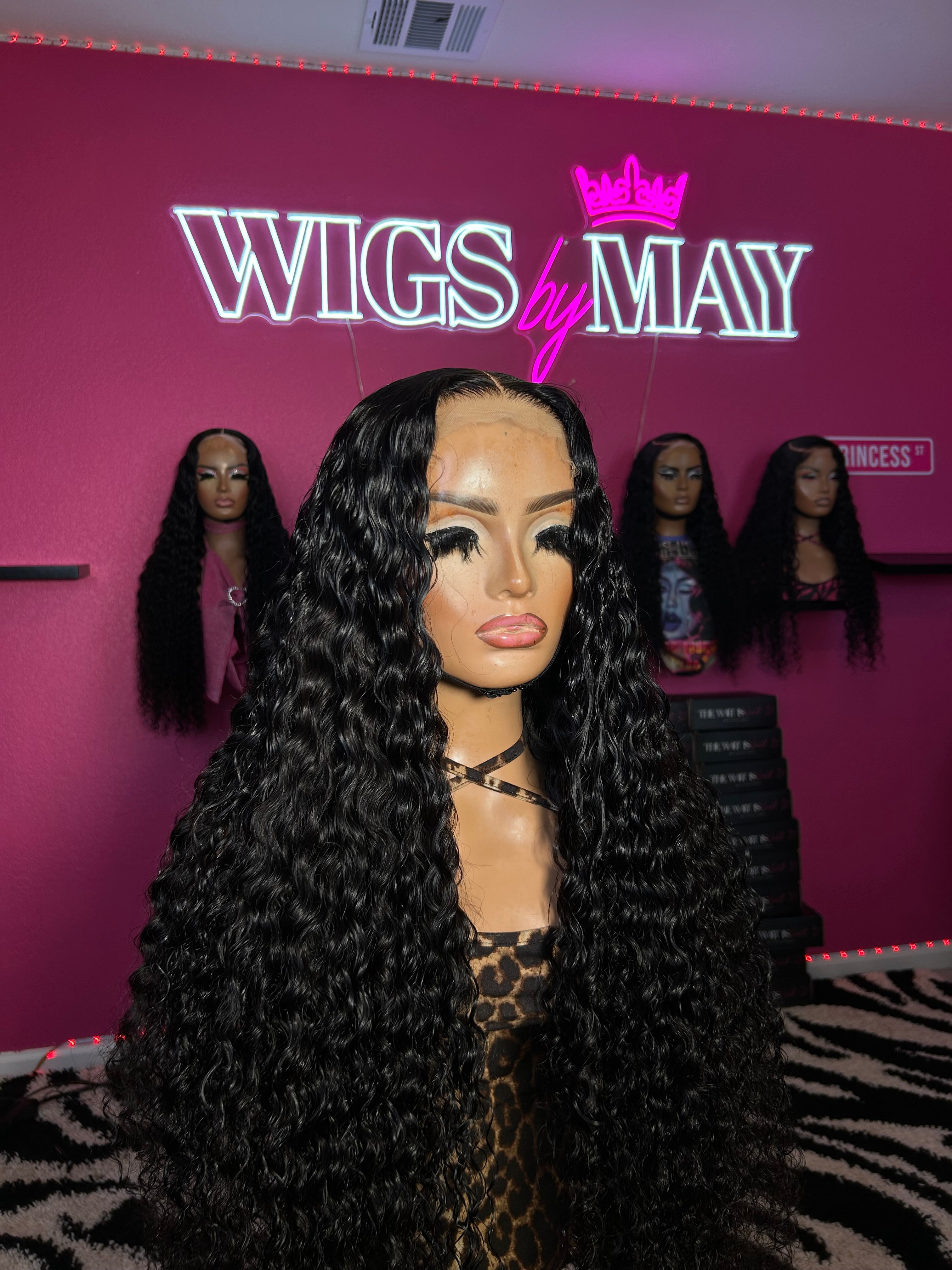Burmese Curly Middle Part